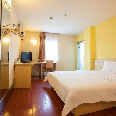 7Days Inn Zhuhai North Railway Station Jinding Ngoại thất bức ảnh